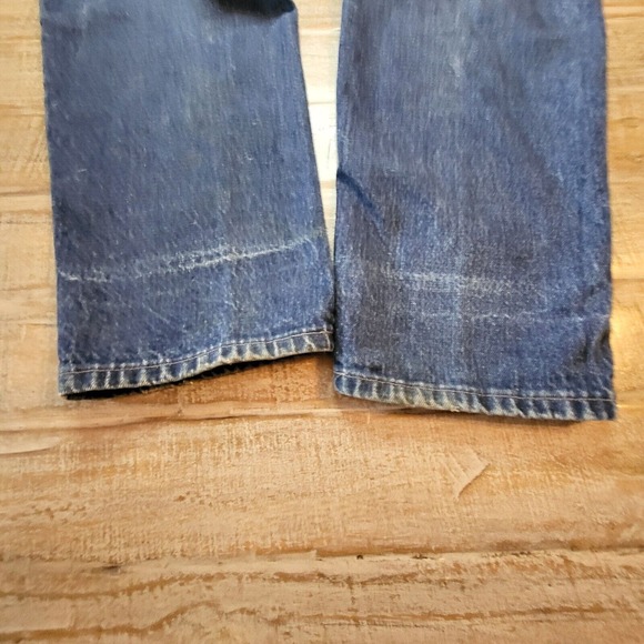 Brittania Straight Relaxed Fit Jeans Mens 38x32 Denim Button Fly Distressed - Picture 16 of 16